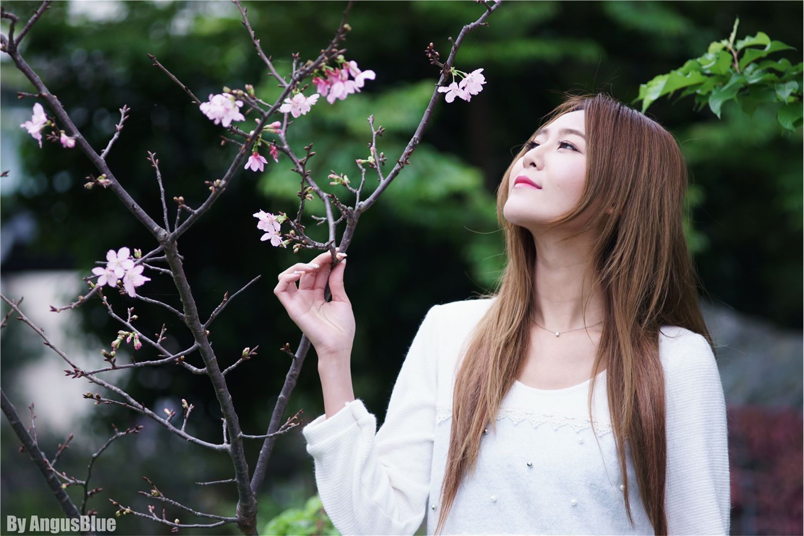 Beautyleg女神-小雪 Winnie 台湾大学春季踏青外拍写真